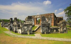 banten kerajaan raja kesultanan masjid agung peninggalan kejayaan silsilah keruntuhan makalah kehidupan sekolahan terbesar runtuhnya abad goodminds romadecade berdirilah sekitar