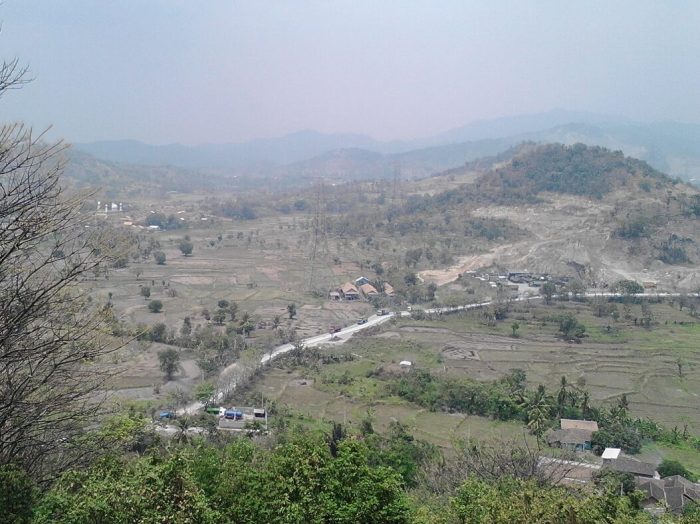 wisata religi dan sejarah di gunung santri terbaru