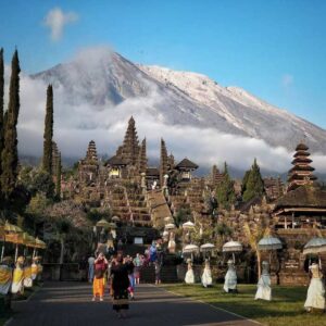 Besakih bali pura temple temples mother karangasem island majestic amazing wandernesia trip tripadvisor avoid places should tags