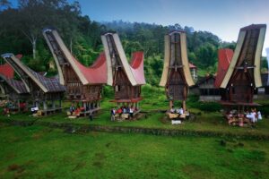 Toraja kete kesu rumah adat desa tana kuburan batu melihat wib menit