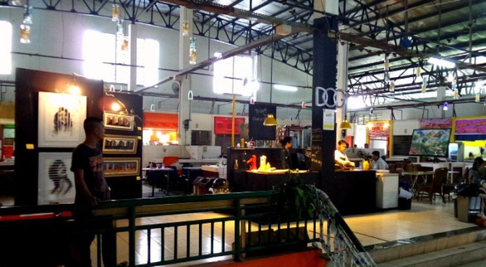 Pasar kekinian ngabuburit katedral gereja