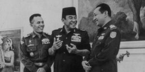 Kebijakan umum era orde baru dalam bidang politik ekonomi dan sosial budaya