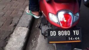 Bikin plat nomor