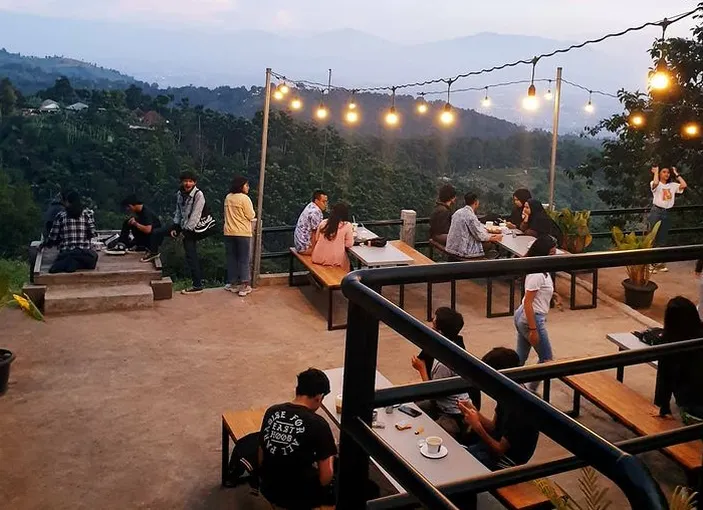 Tempat Nongkrong Murah di Bandung