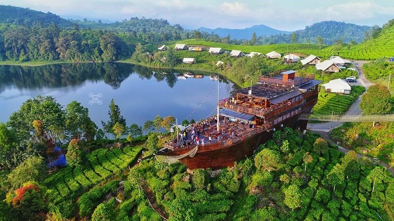 Wisata Danau di Ciwidey