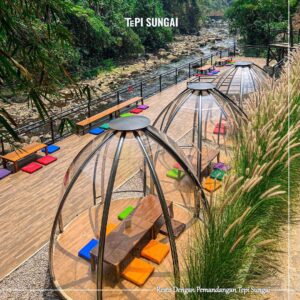 Resto Sunda di Ciwidey Pinggir Danau