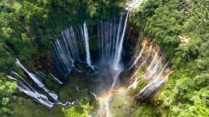 Air Terjun Tersembunyi di Malang