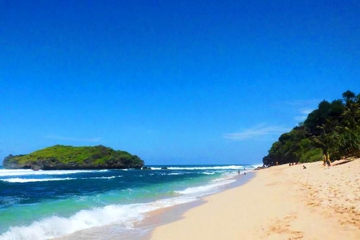 Pantai Pasir Putih di Banten