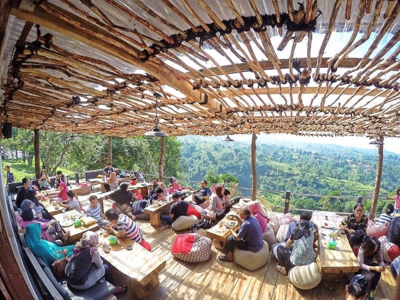 Cafe Estetik Lembang View Bagus