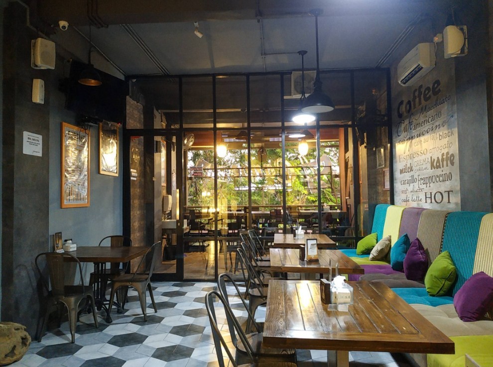 Tempat Nongkrong Murah di Surabaya