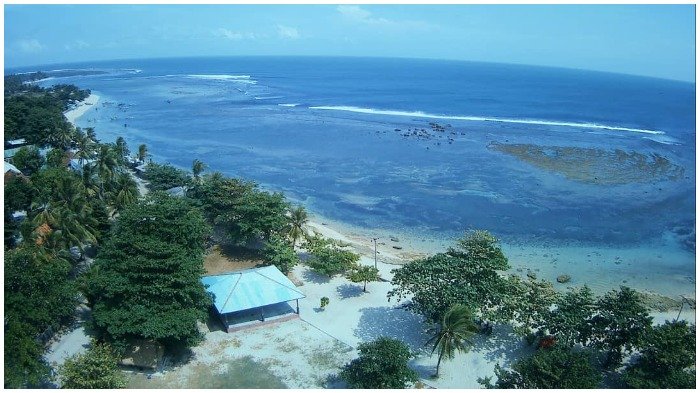 Pantai Baru di Banten Dekat Jakarta